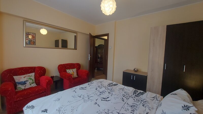 Tineretului, Vacaresti, Facultati,