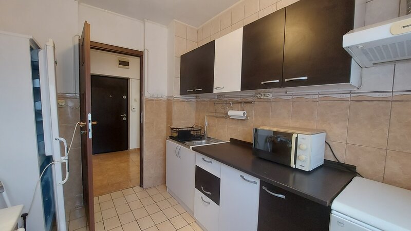 Tineretului, Vacaresti, Facultati,